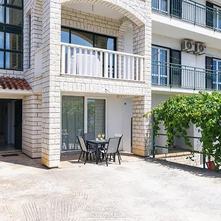 Eva Appartement Trogir