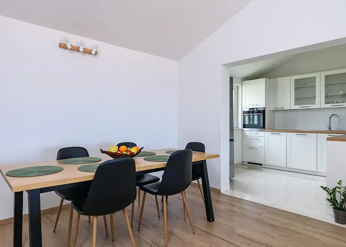 Apartament Eva