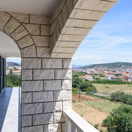 Eva * Trogir